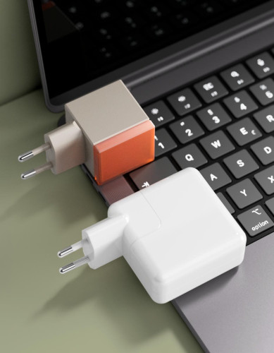 Wall charger VLP NEO 45 W USB-C, PD 3.2 AVS, QC, Amber gray