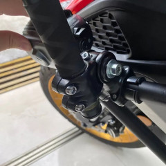 Insta360 Motorcycle Tube Mount Kit + 2m Monopod