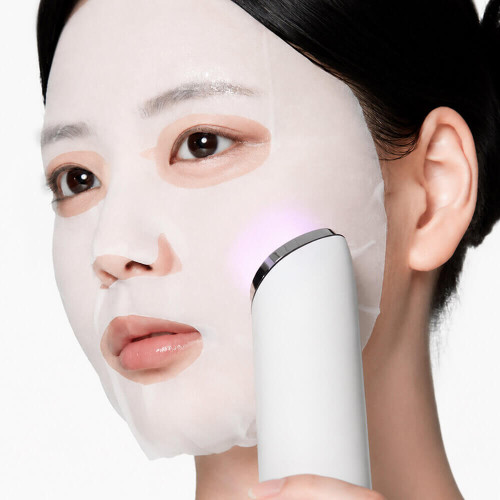 Microcurrent Facial Massager Medicube AGE-R Booster Pro X2 White